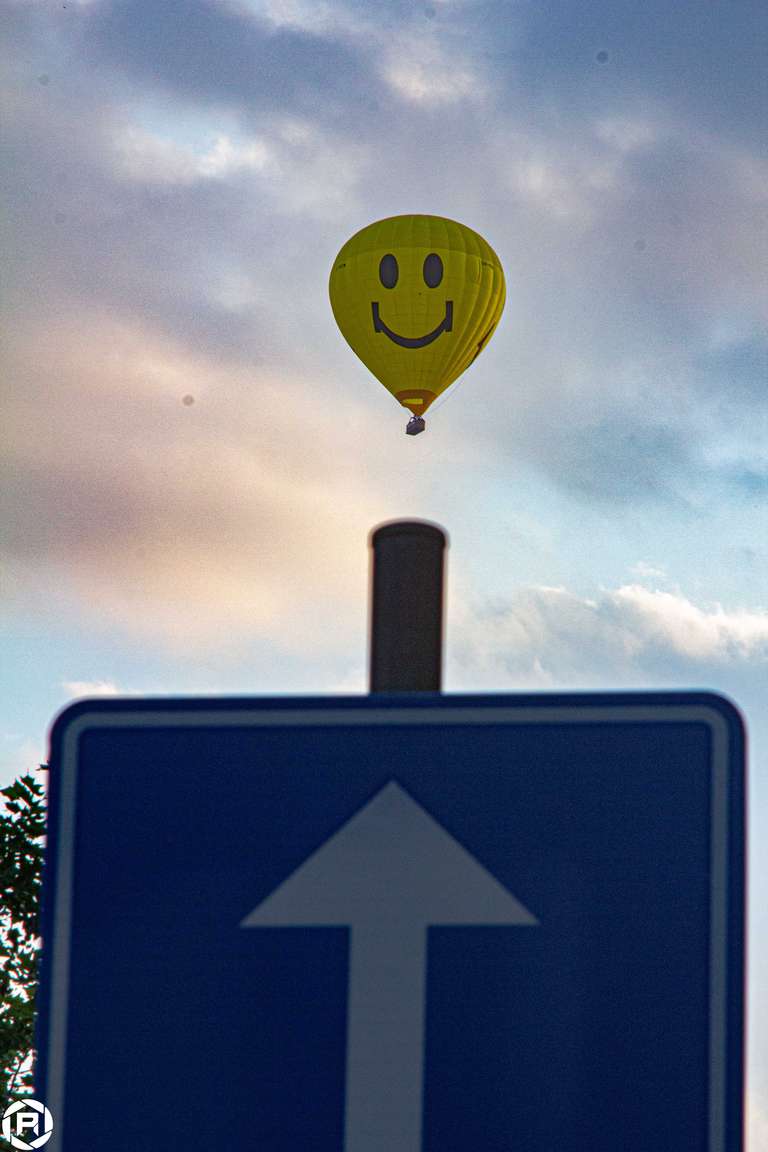 ISO: 800 | Focal Length: 50 mm | Aperture: ƒ/-- | Shutter Speed: 1/100