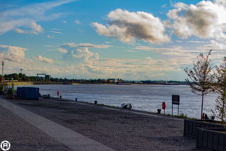 ISO: 200 | Focal Length: 50 mm | Aperture: ƒ/2,0 | Shutter Speed: 1/4000