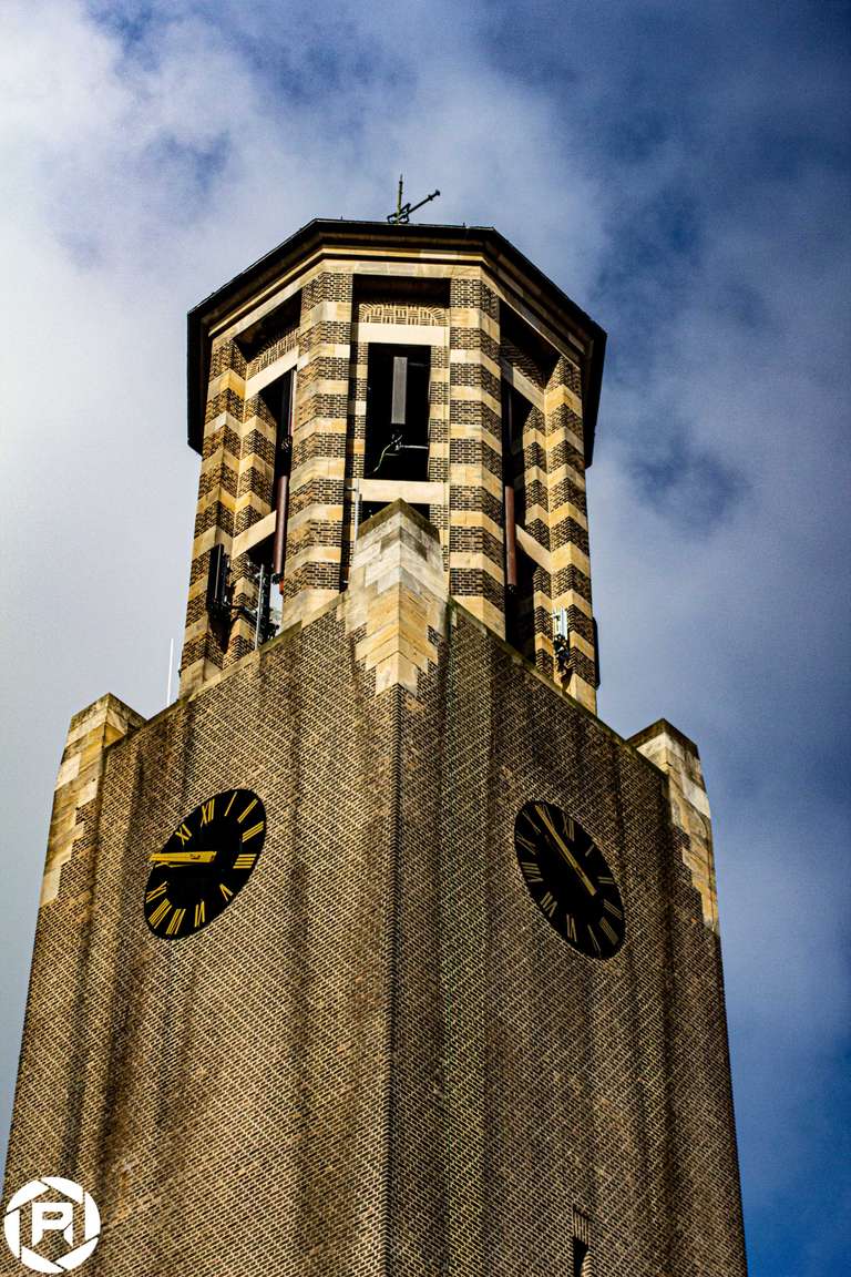 ISO: 800 | Focal Length: 50 mm | Aperture: ƒ/2,0 | Shutter Speed: 1/250