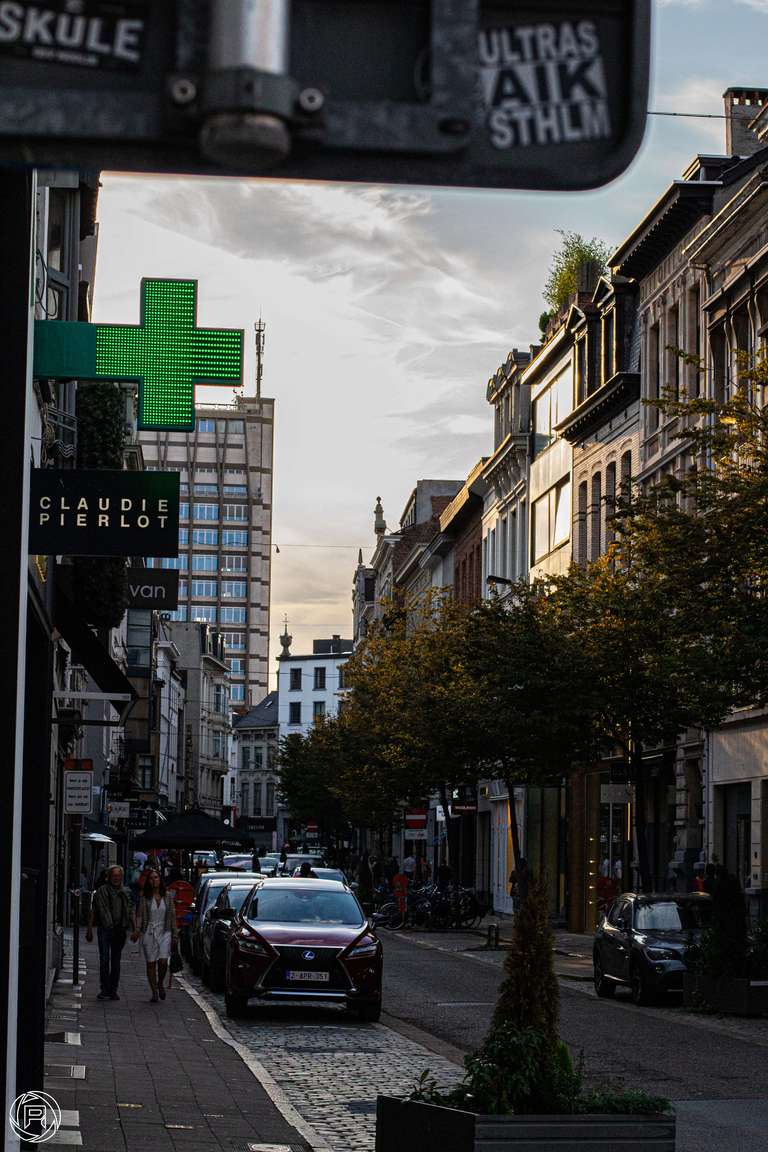 ISO: 1600 | Focal Length: 50 mm | Aperture: ƒ/8,0 | Shutter Speed: 1/400