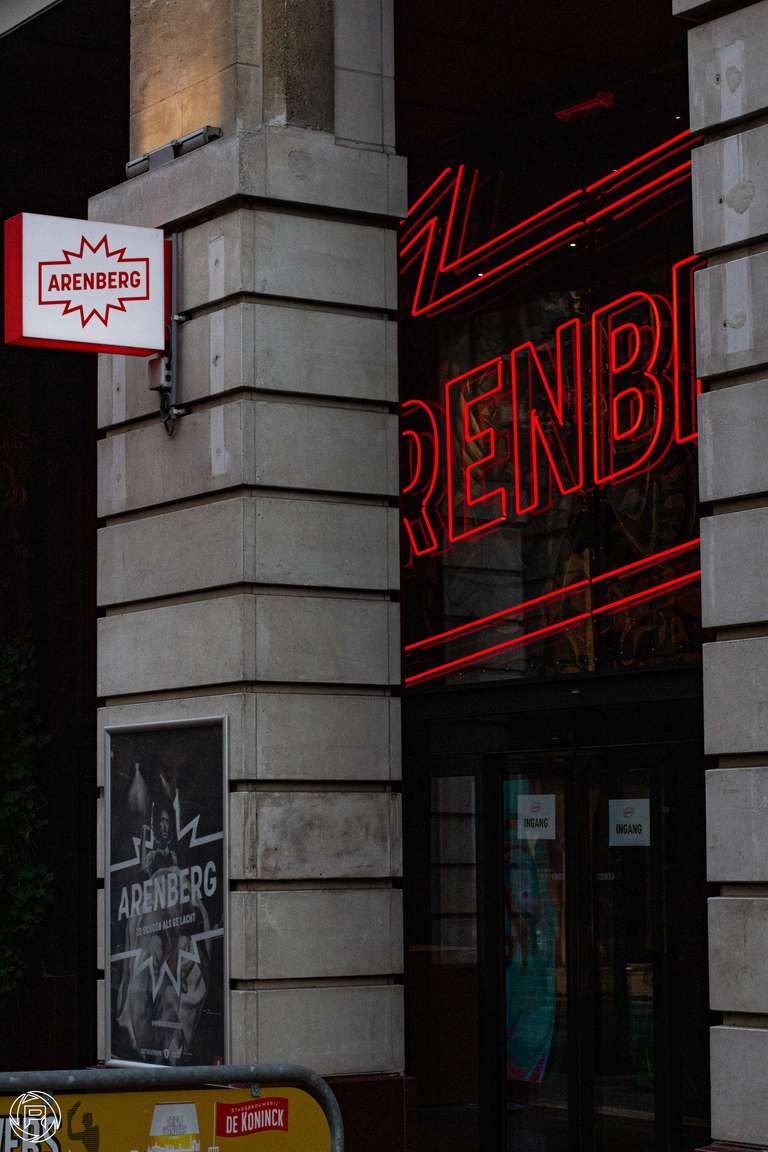 ISO: 1600 | Focal Length: 50 mm | Aperture: ƒ/9,0 | Shutter Speed: 1/500