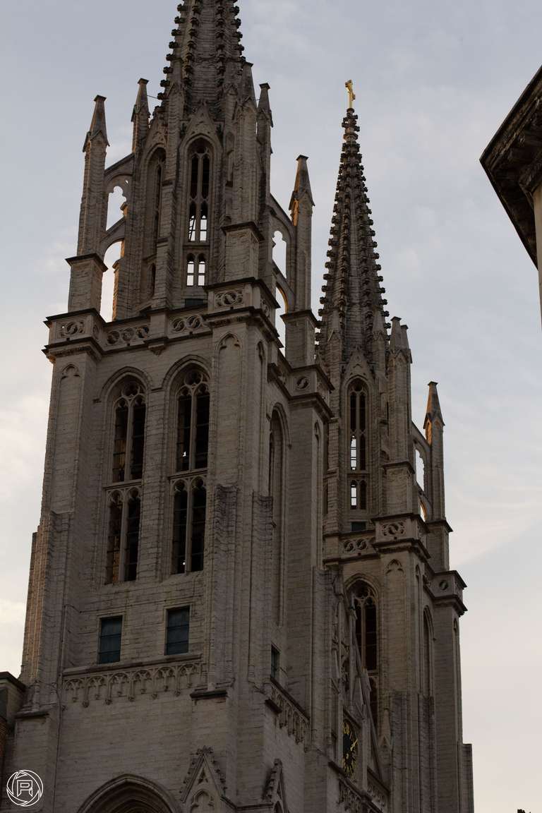 ISO: 800 | Focal Length: 50 mm | Aperture: ƒ/5,0 | Shutter Speed: 1/2000