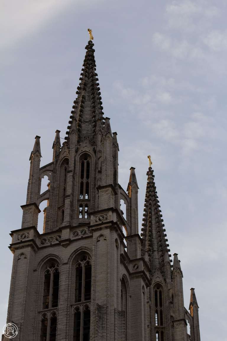 ISO: 800 | Focal Length: 50 mm | Aperture: ƒ/5,0 | Shutter Speed: 1/2000