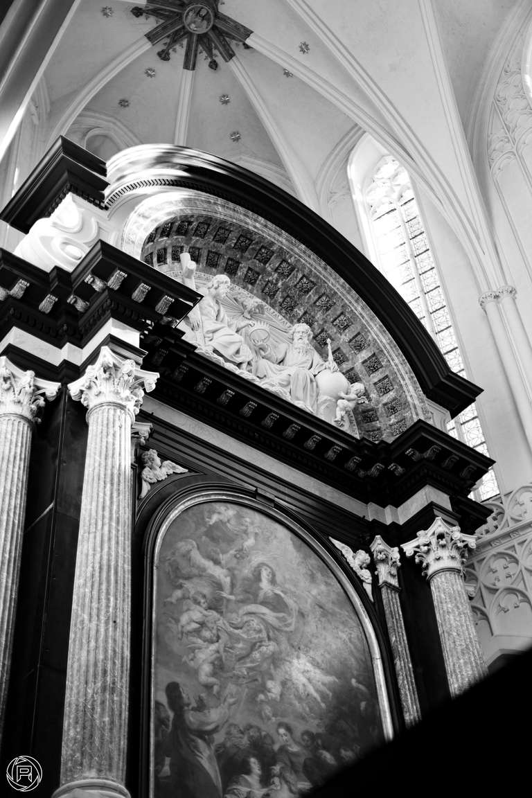 ISO: 100 | Focal Length: 50 mm | Aperture: ƒ/1,4 | Shutter Speed: 1/200