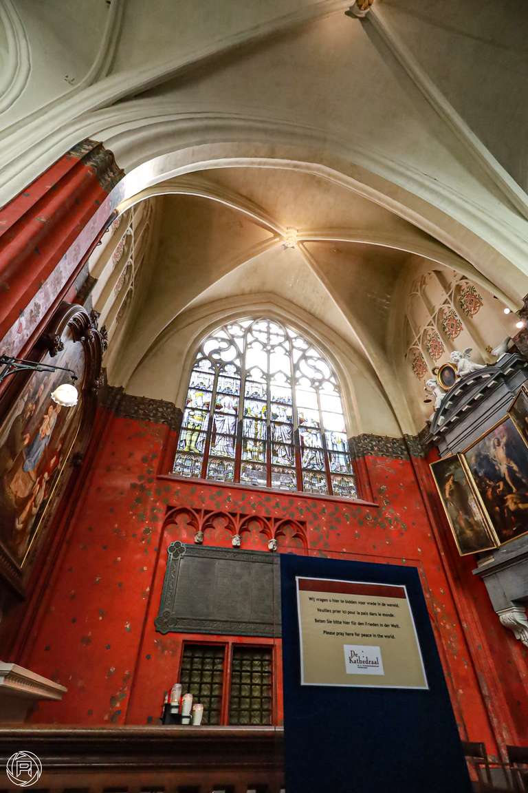 ISO: 4000 | Focal Length: 10 mm | Aperture: ƒ/5,0 | Shutter Speed: 1/250