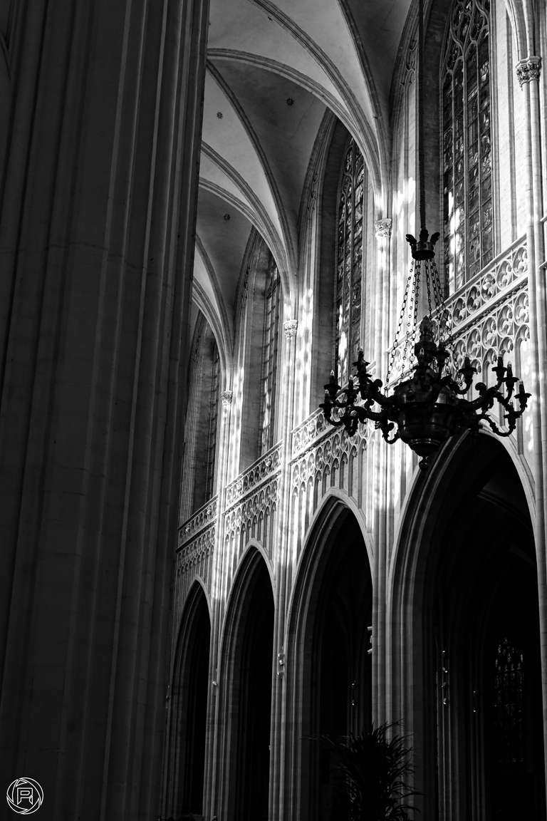 ISO: 640 | Focal Length: 50 mm | Aperture: ƒ/10,0 | Shutter Speed: 1/80