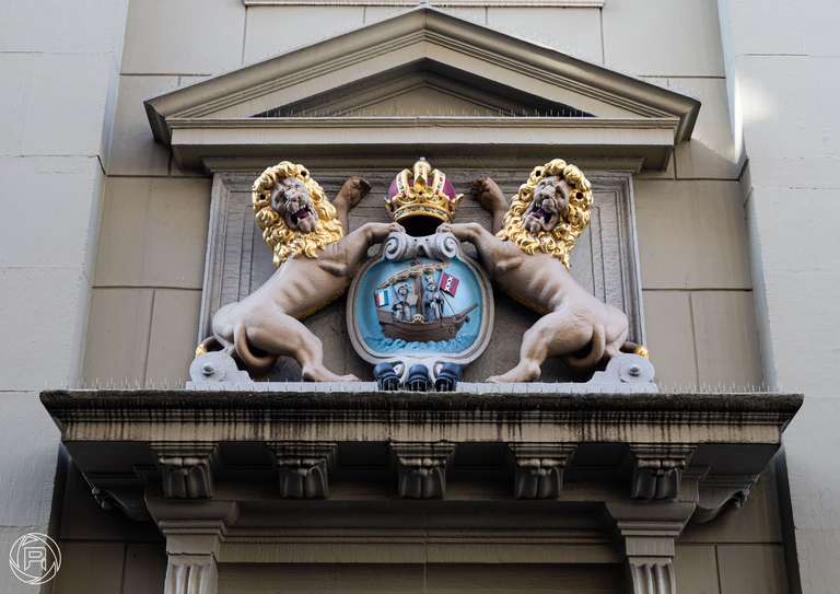 ISO: 100 | Focal Length: 50 mm | Aperture: ƒ/4,0 | Shutter Speed: 1/80