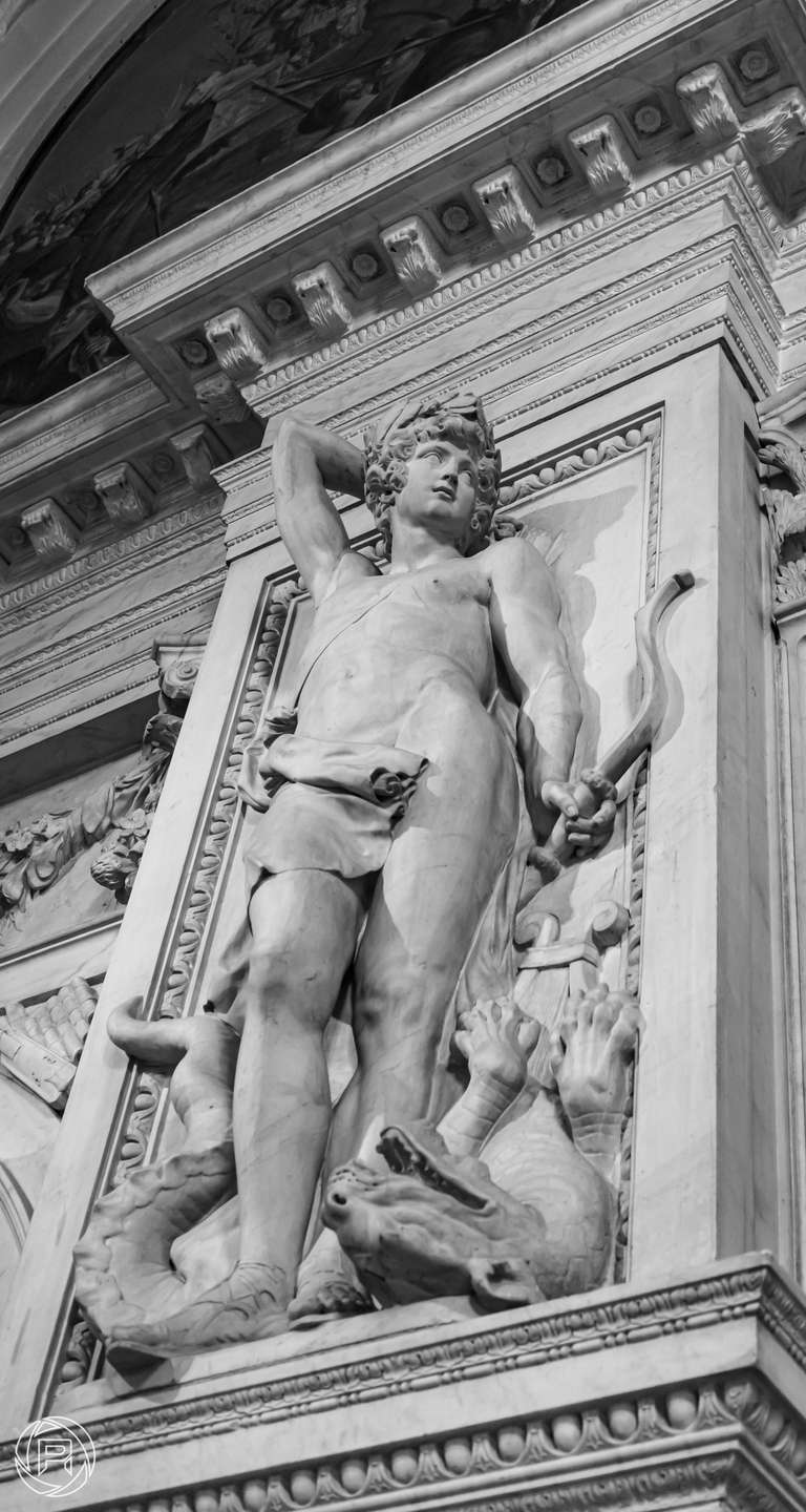 ISO: 3200 | Focal Length: 47 mm | Aperture: ƒ/4,5 | Shutter Speed: 1/80